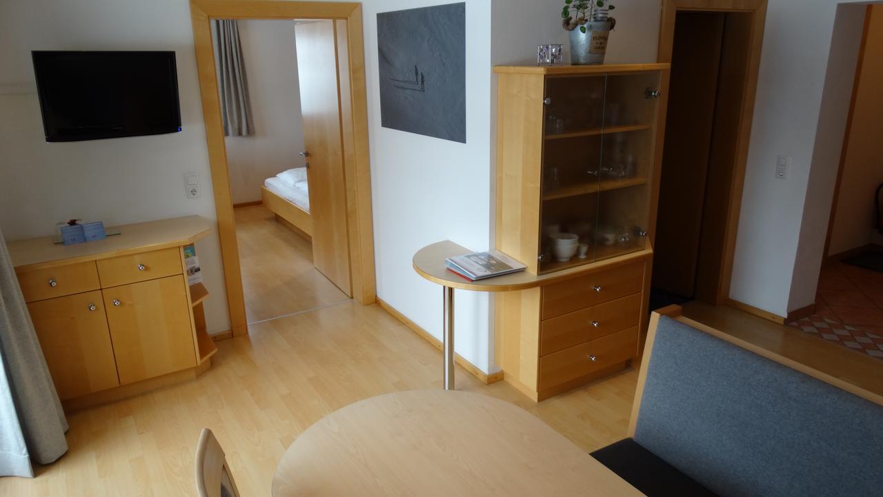 Grossglocknerappartement คัลส์ อัม โกรสส์กล็อคเนอร์ ภายนอก รูปภาพ
