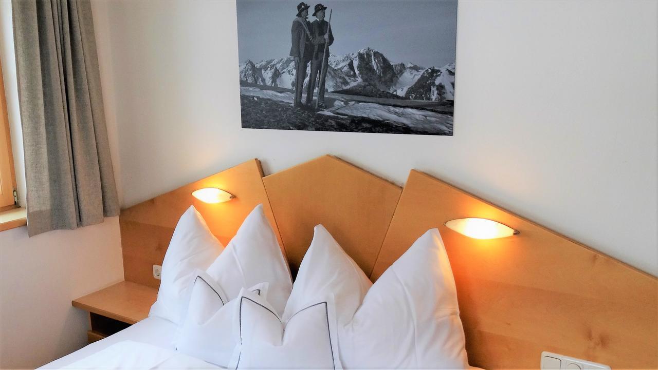 Grossglocknerappartement คัลส์ อัม โกรสส์กล็อคเนอร์ ภายนอก รูปภาพ